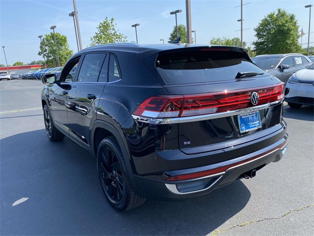 2025 Volkswagen Atlas Cross Sport SE Technology photo 4
