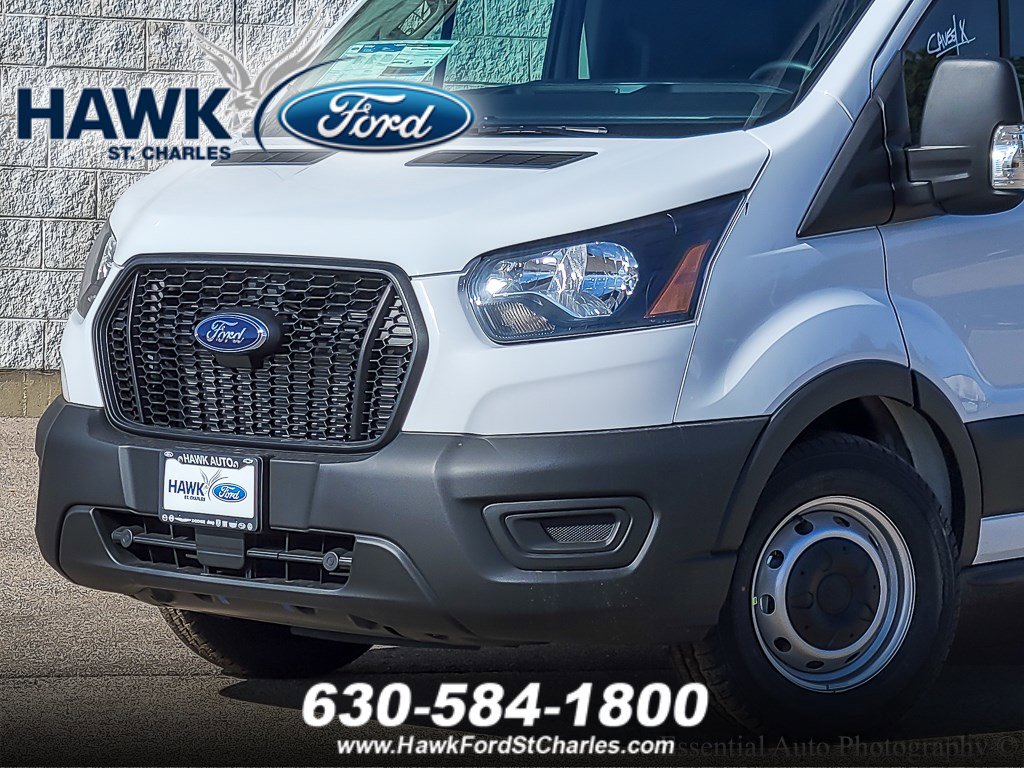 2025 Ford Transit Cargo Van photo 3