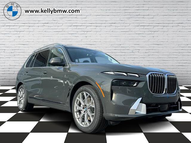 2026 BMW X7 40i's photo