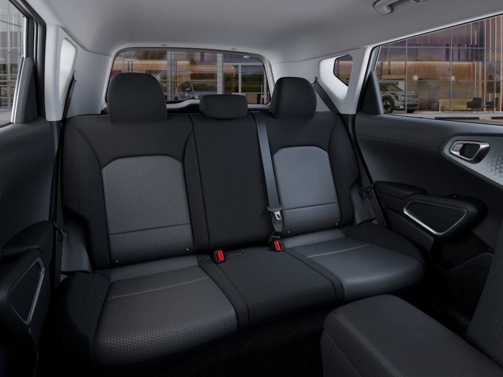 2025 Kia Soul LX photo 14