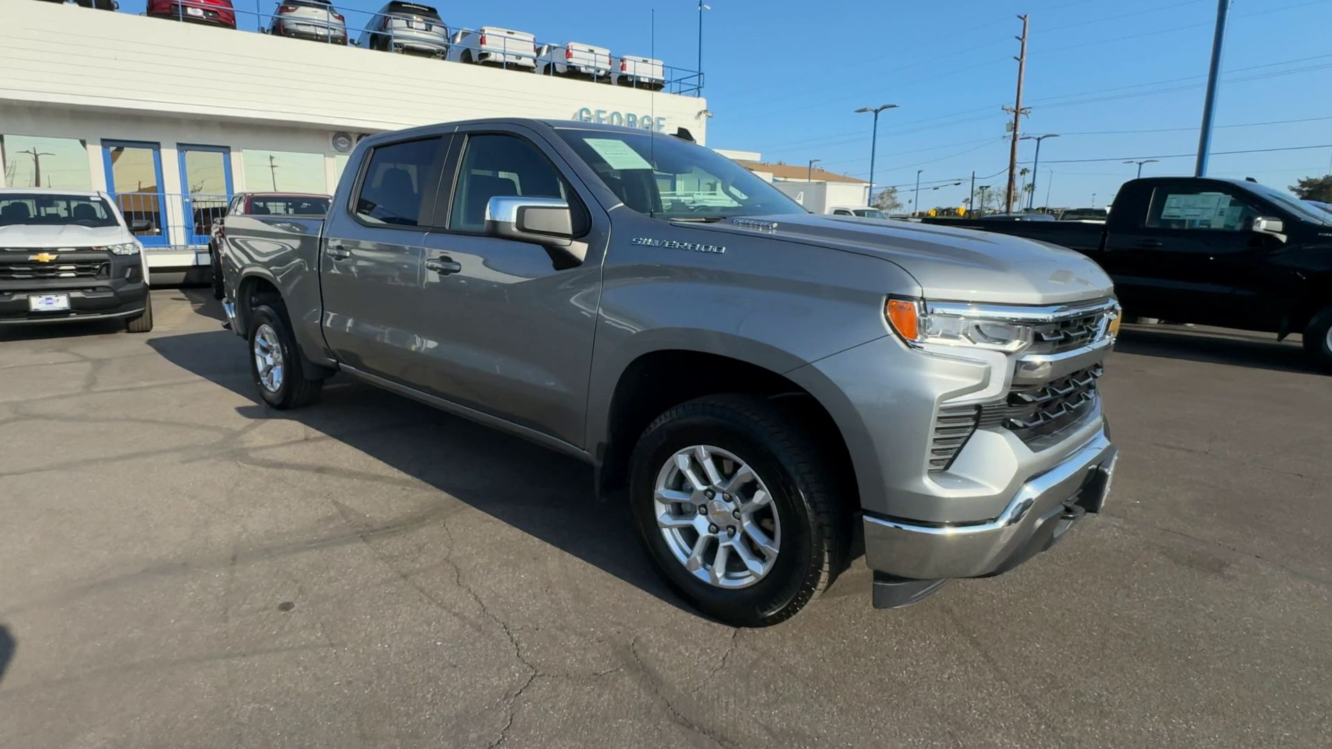 2025 Chevrolet Silverado 1500 LT photo 33