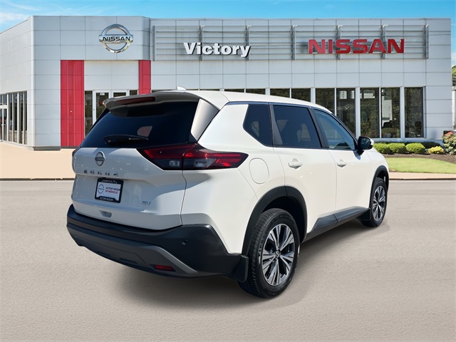2023 Nissan Rogue SV photo 2