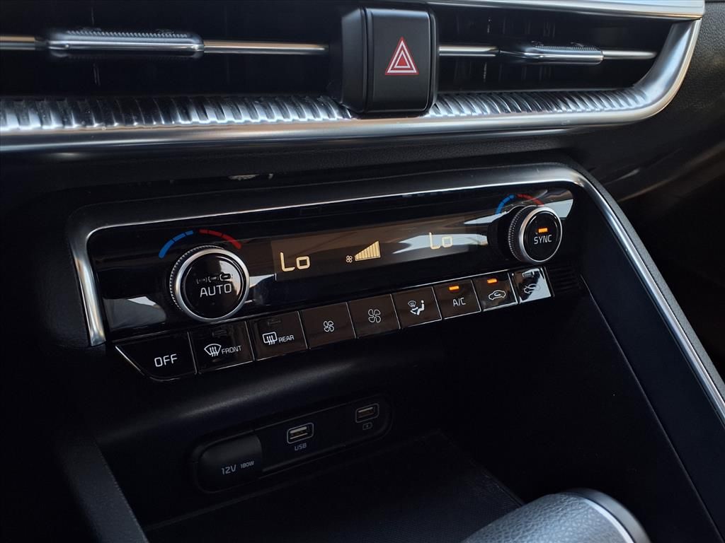 2023 Kia K5 EX photo 8