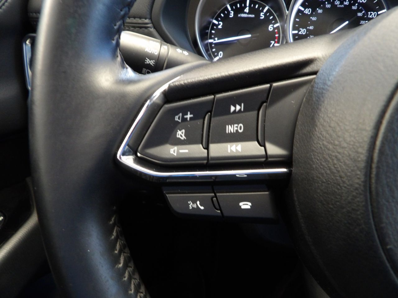 2024 Mazda CX-5 2.5 Select photo 28