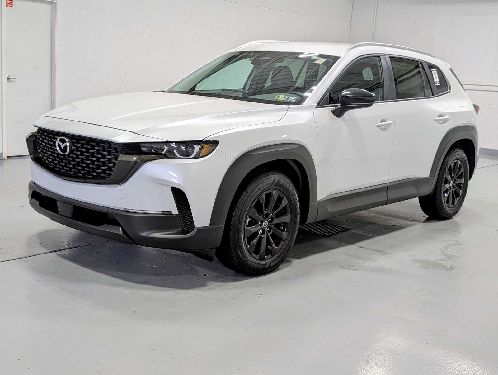 2025 Mazda CX-50 Preferred's photo