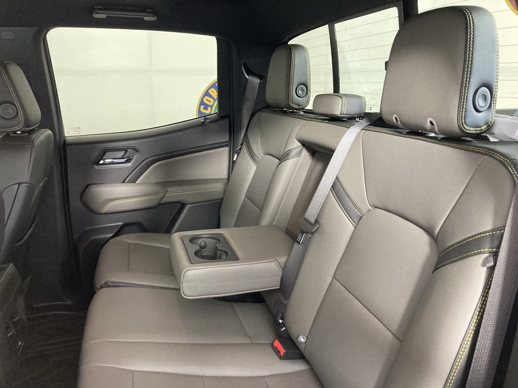 2025 Chevrolet Colorado ZR2 photo 15
