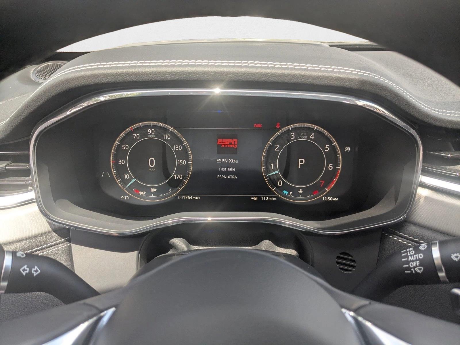 2026 Jaguar F-PACE P400 R-Dynamic S photo 7