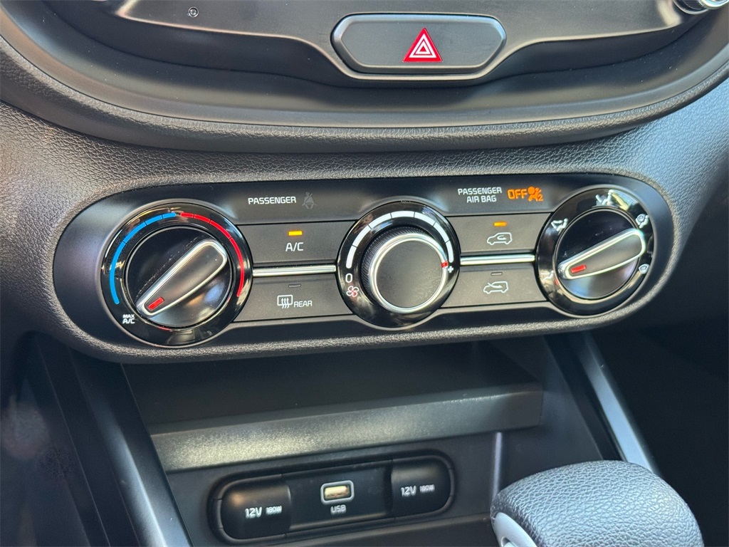 2023 Kia Soul LX photo 30