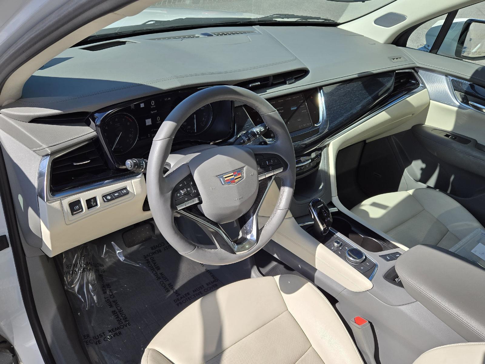 2024 Cadillac XT6 Premium Luxury photo 4
