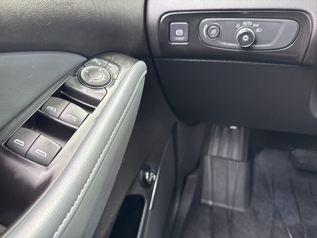 2019 Buick Enclave Essence photo 23