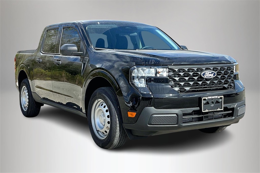 2025 Ford Maverick XL's photo