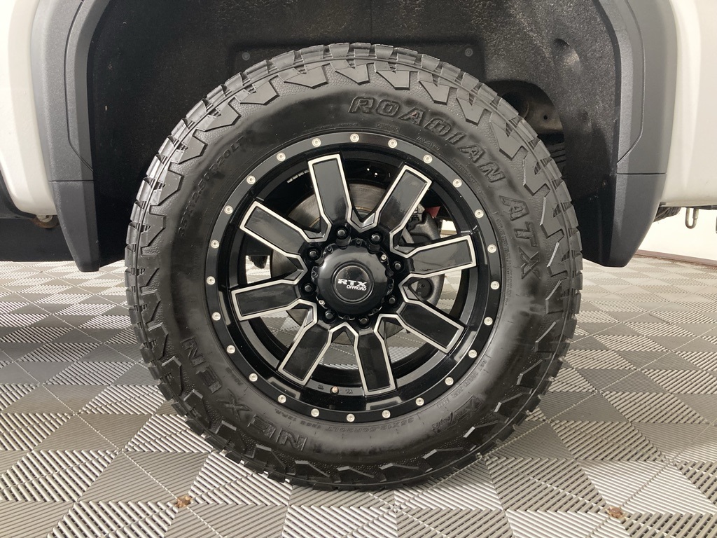 2023 Gmc Sierra HD Denali photo 2