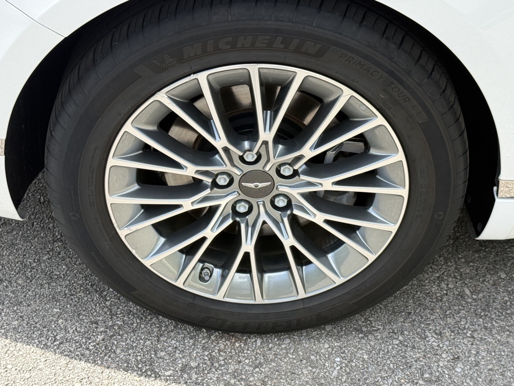 2024 Genesis G80 2.5T photo 10