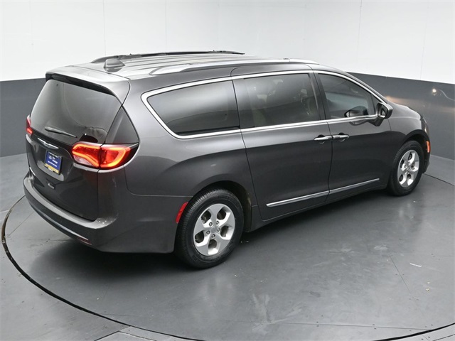 2017 CHRYSLER PACIFICA - Image 48