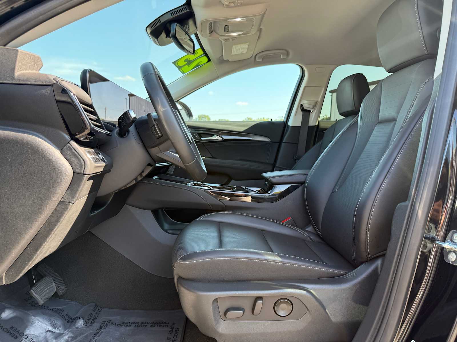 2025 Buick Envision Preferred photo 17