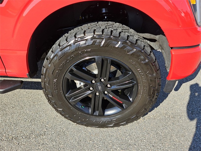 2022 Ford F-150 XLT photo 16