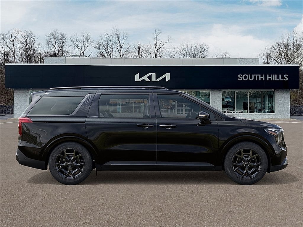 2026 Kia Carnival SX photo 6