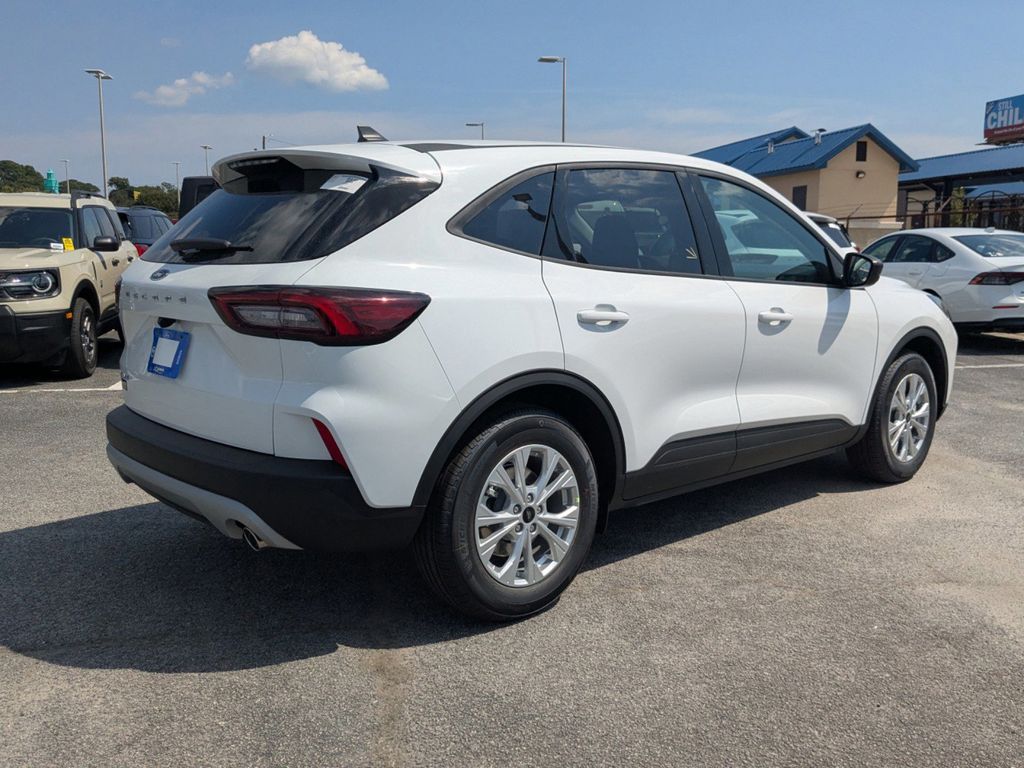 2025 Ford Escape Active photo 4