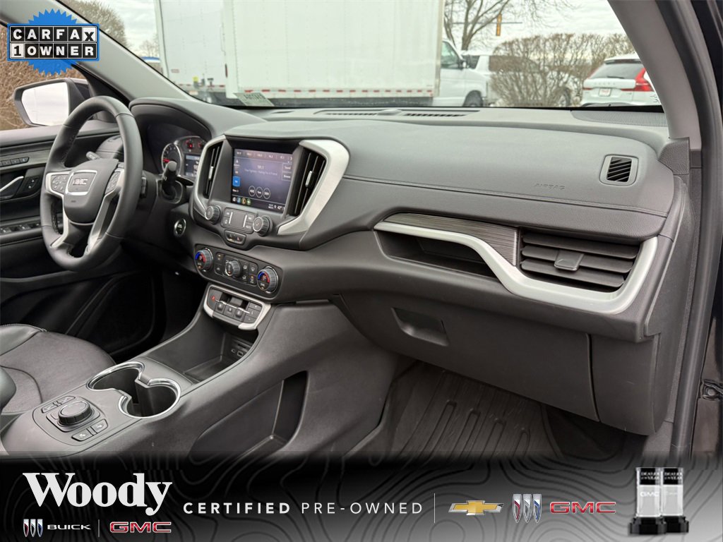 2023 GMC TERRAIN - Image 39
