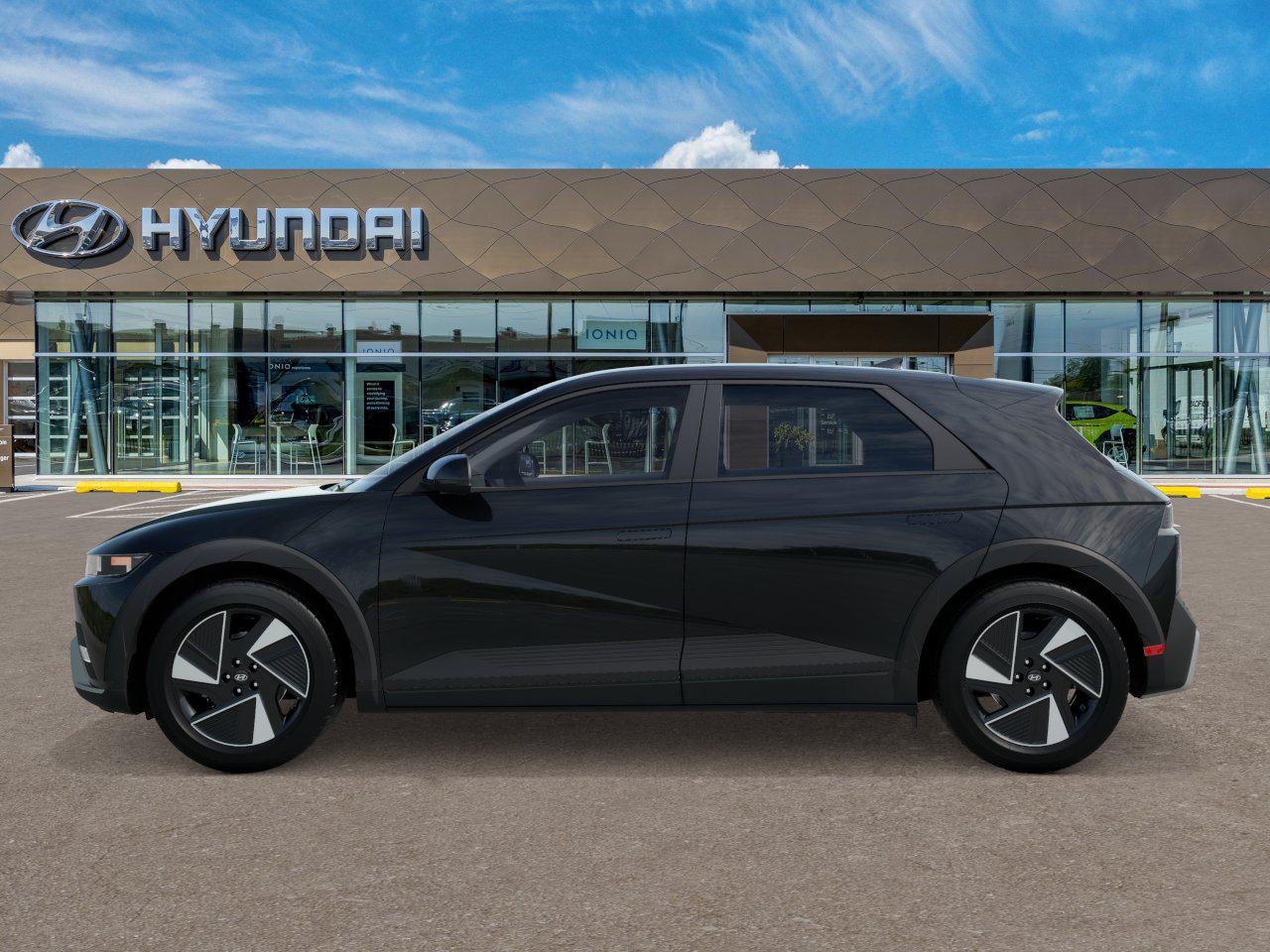 2025 Hyundai Ioniq 5 SE photo 2