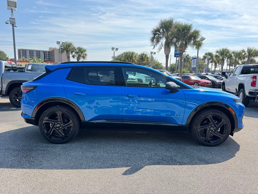 2025 Chevrolet Equinox EV 3RS photo 7