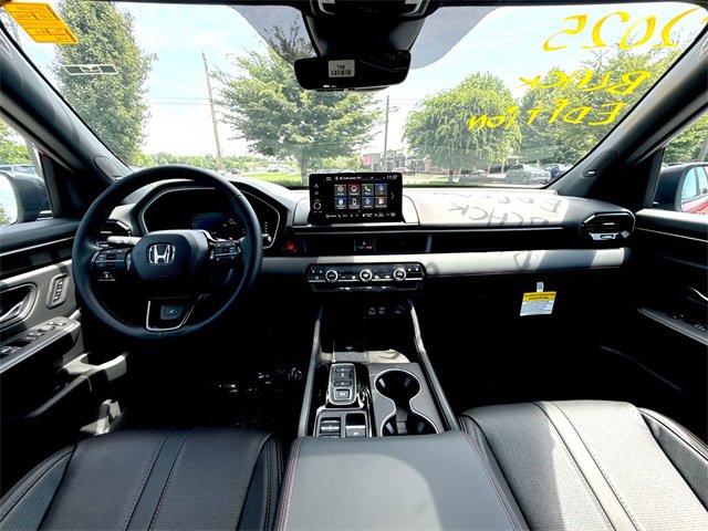 2025 Honda Pilot Black Edition photo 25