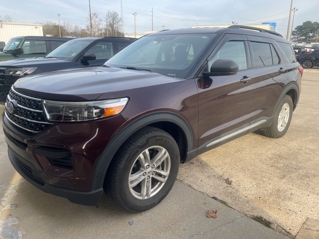 2020 Ford Explorer XLT's photo