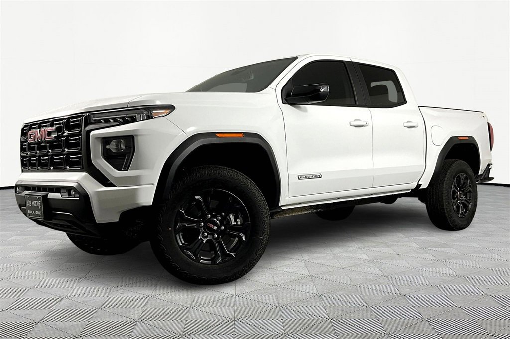 2025 GMC Canyon Elevation's photo