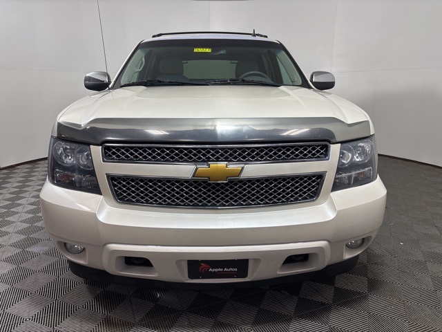 Used 2013 Chevrolet Avalanche LTZ with VIN 3GNTKGE75DG246976 for sale in Shakopee, Minnesota