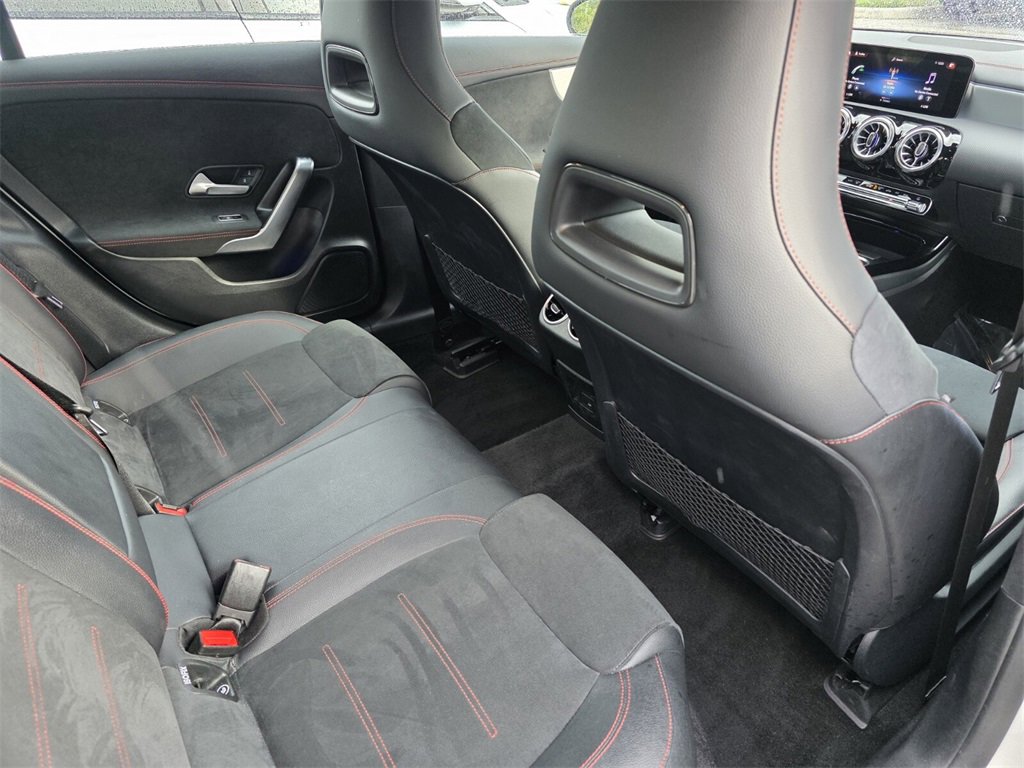 2023 Mercedes Benz CLA 250 photo 26