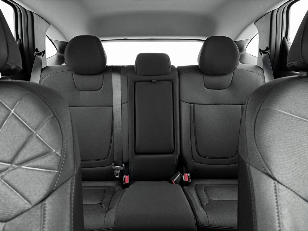 2025 Hyundai Tucson SE photo 15
