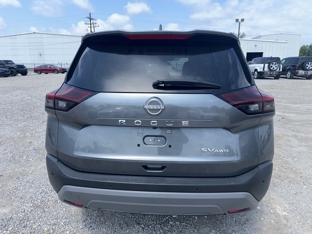 2023 Nissan Rogue SV photo 3