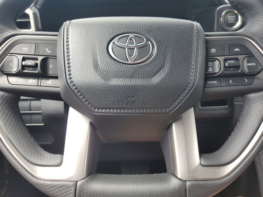 2025 Toyota 4Runner SR5 photo 15