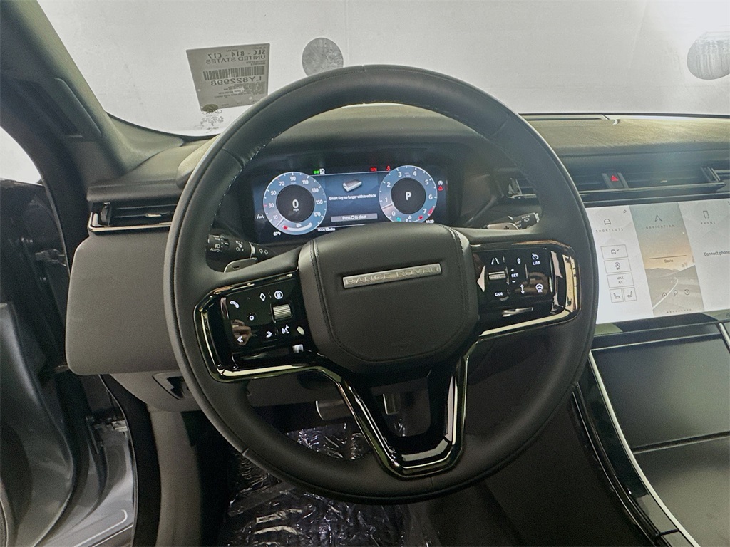 2026 Land Rover Range Rover Velar SE photo 11