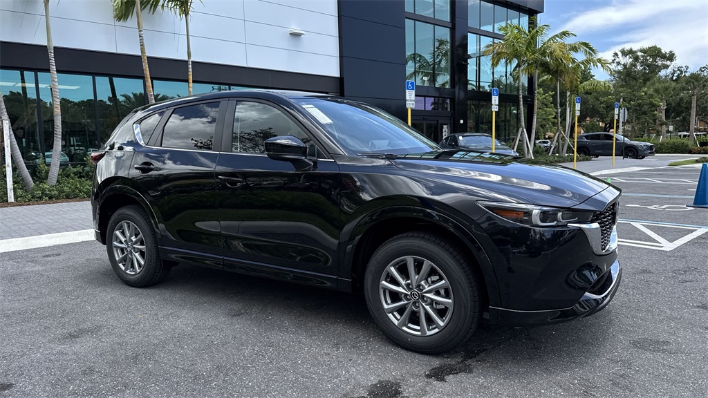 2025 Mazda CX-5 2.5 Select photo 3
