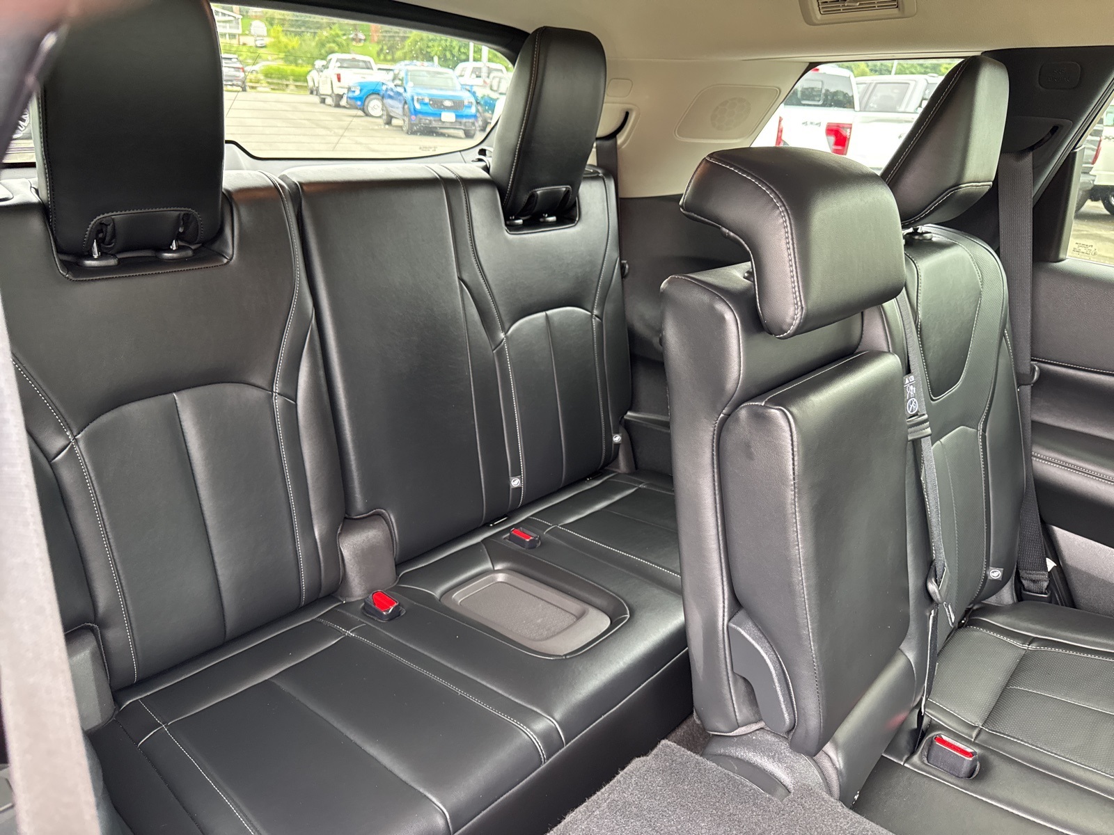 2022 Infiniti QX60 Pure photo 18