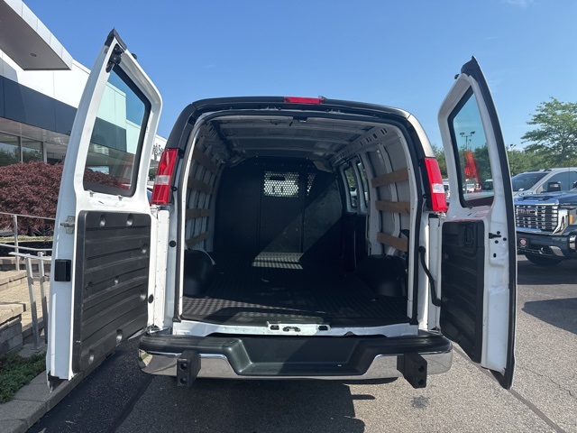 2023 Chevrolet Express 2500 Work Van photo 17