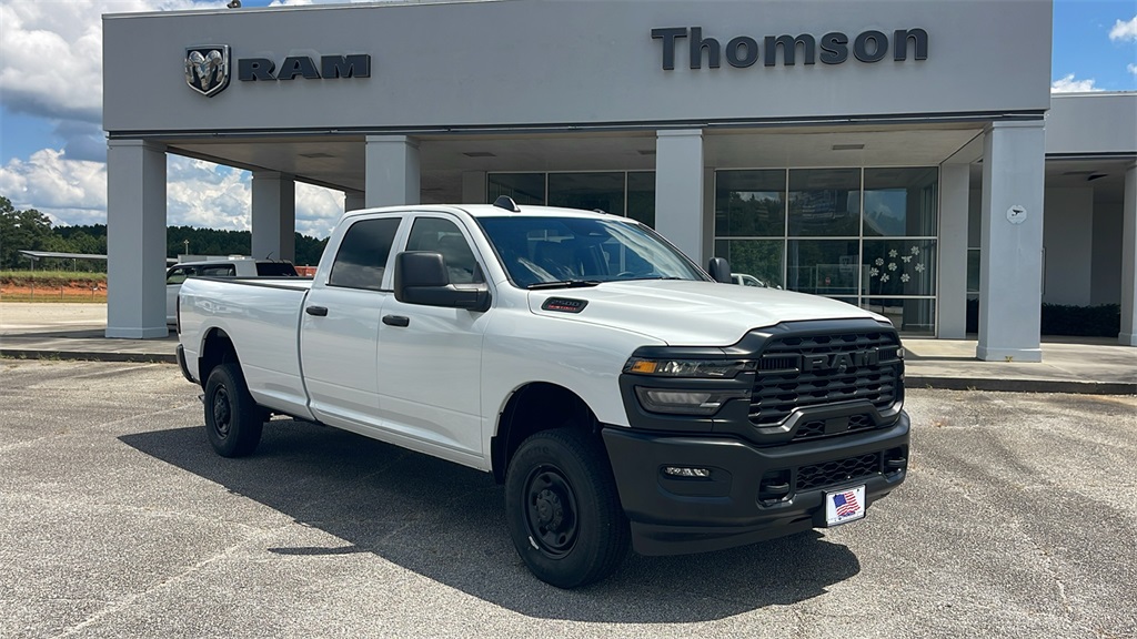 2025 Ram 2500 Tradesman photo 2