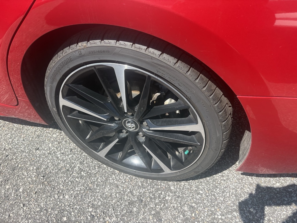 2020 Toyota Camry XSE photo 9