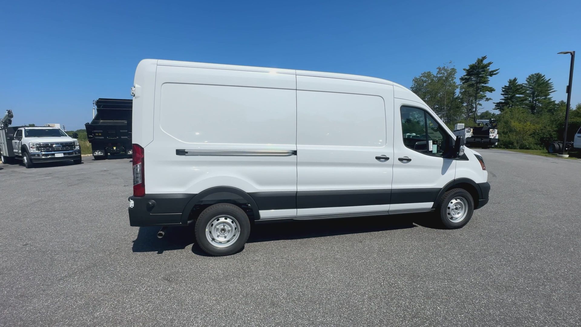 2025 Ford Transit Cargo Van photo 19