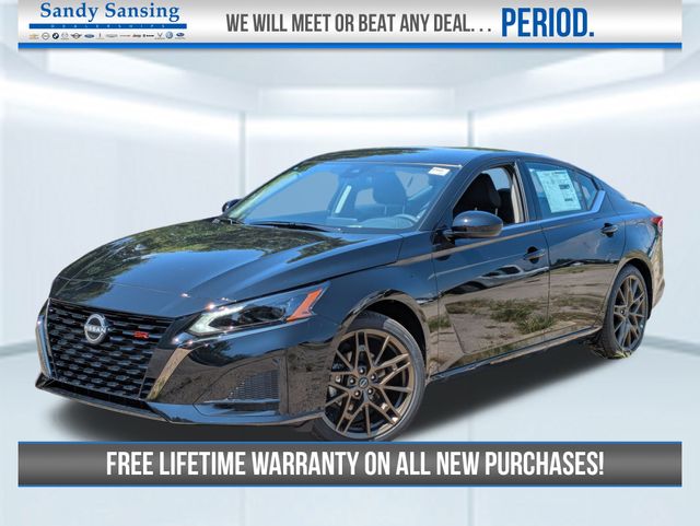 2025 Nissan Altima SR's photo