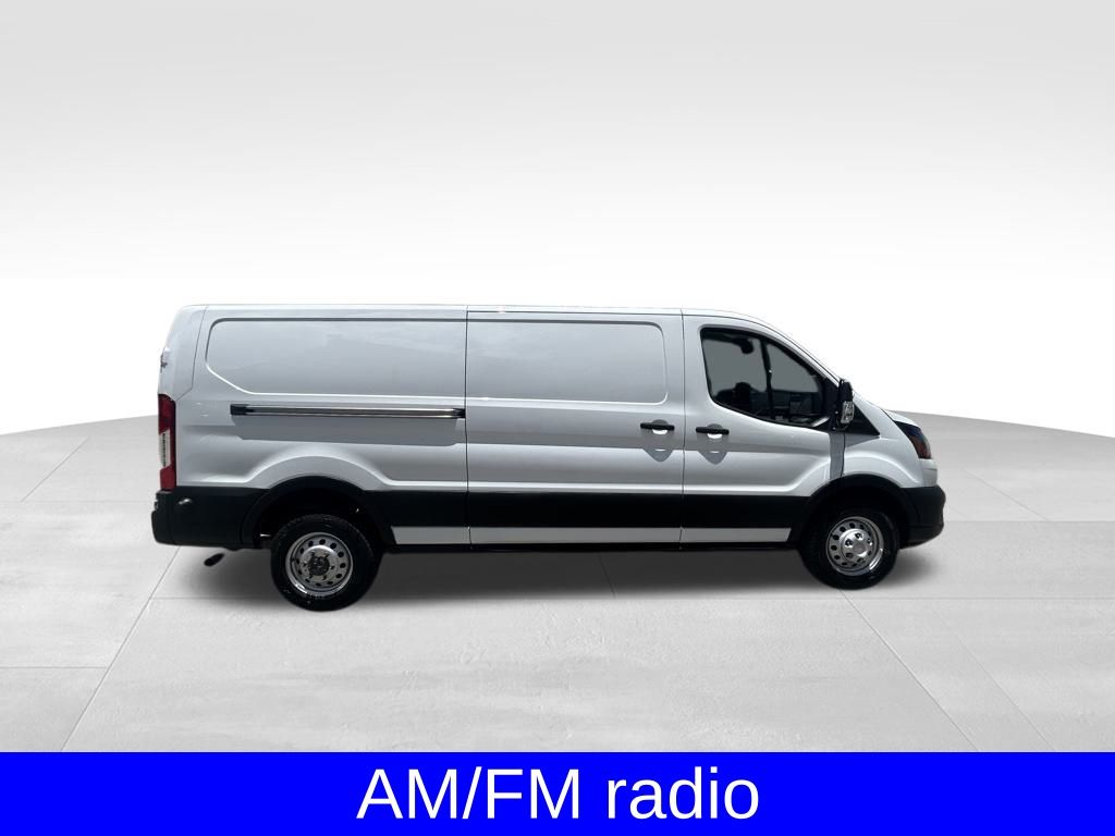 2024 Ford Transit photo 4