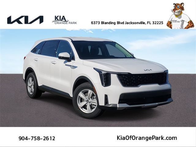 2025 Kia Sorento LX's photo