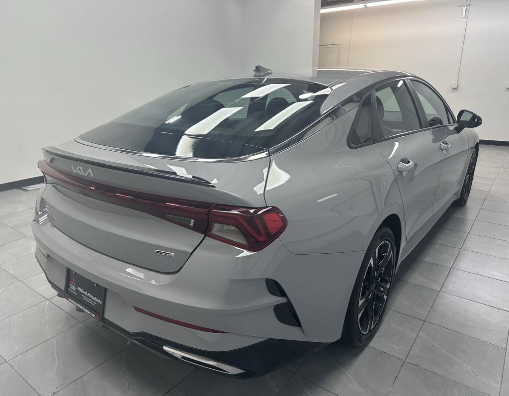 2024 Kia K5 GT-Line photo 4