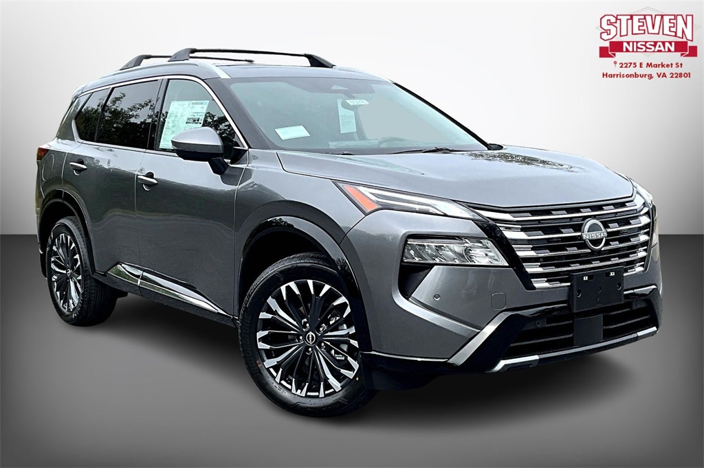 2026 Nissan Rogue Platinum's photo