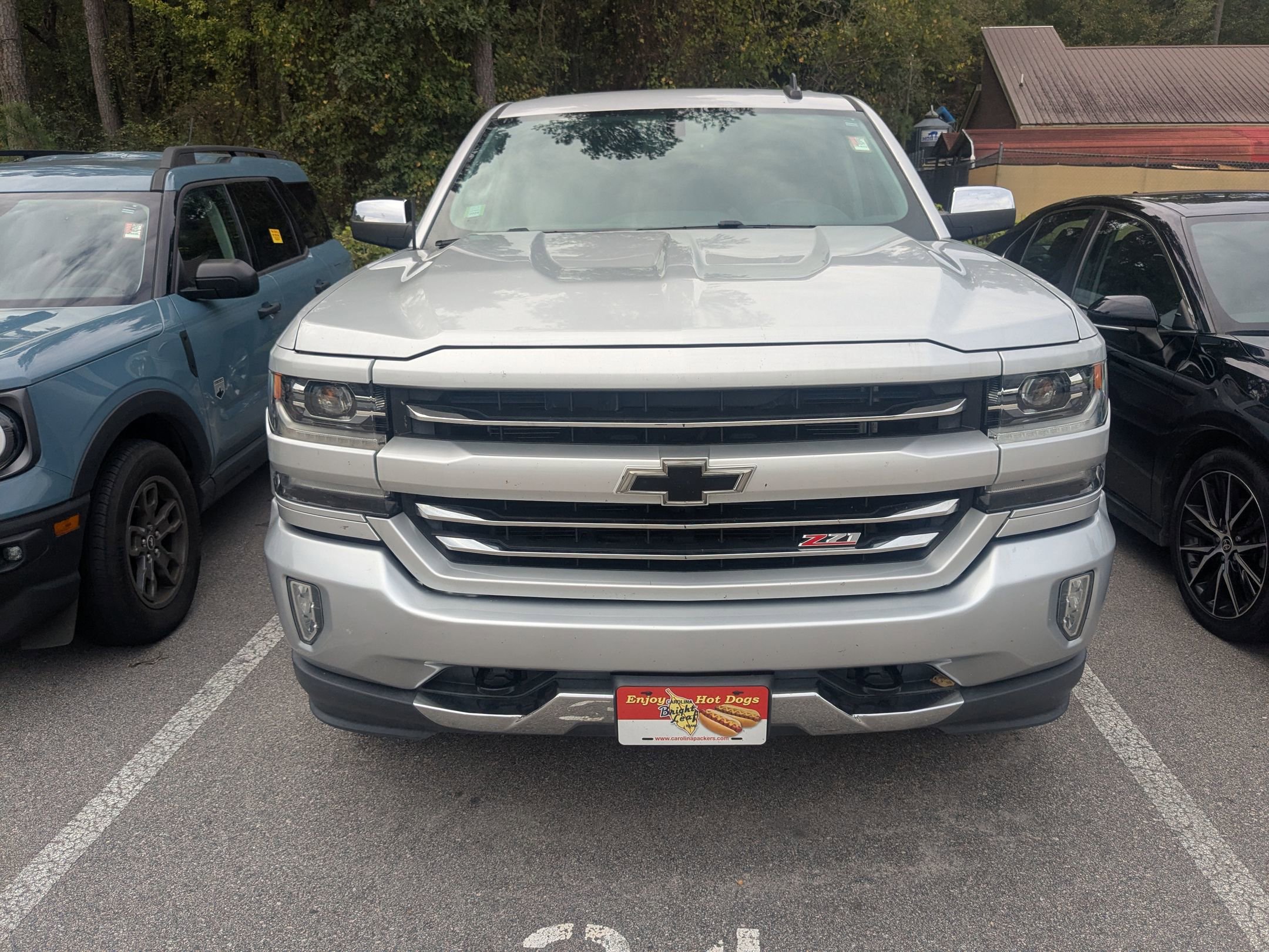 2018 Chevrolet Silverado 1500 LTZ photo 2