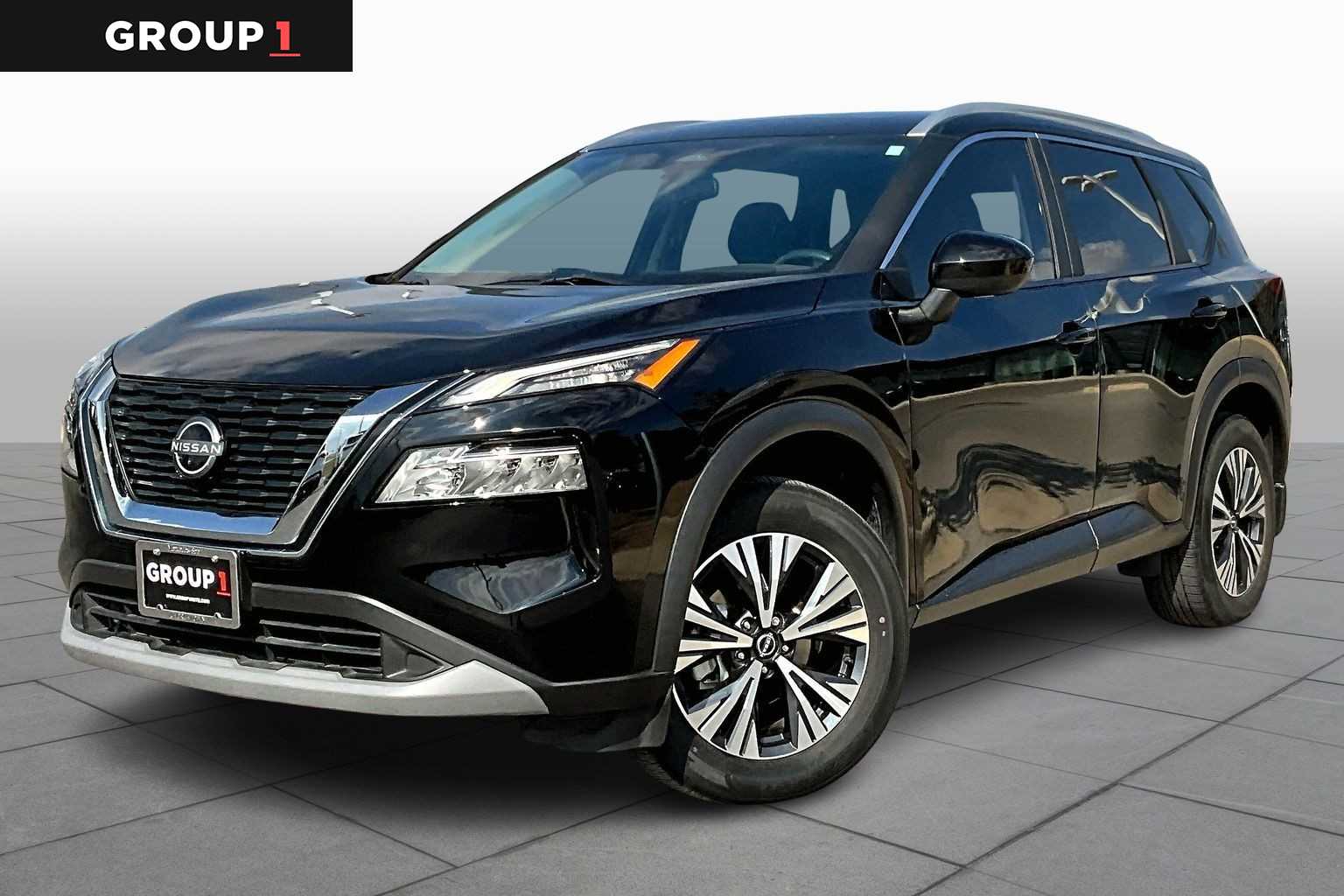 2023 Nissan Rogue SV's photo