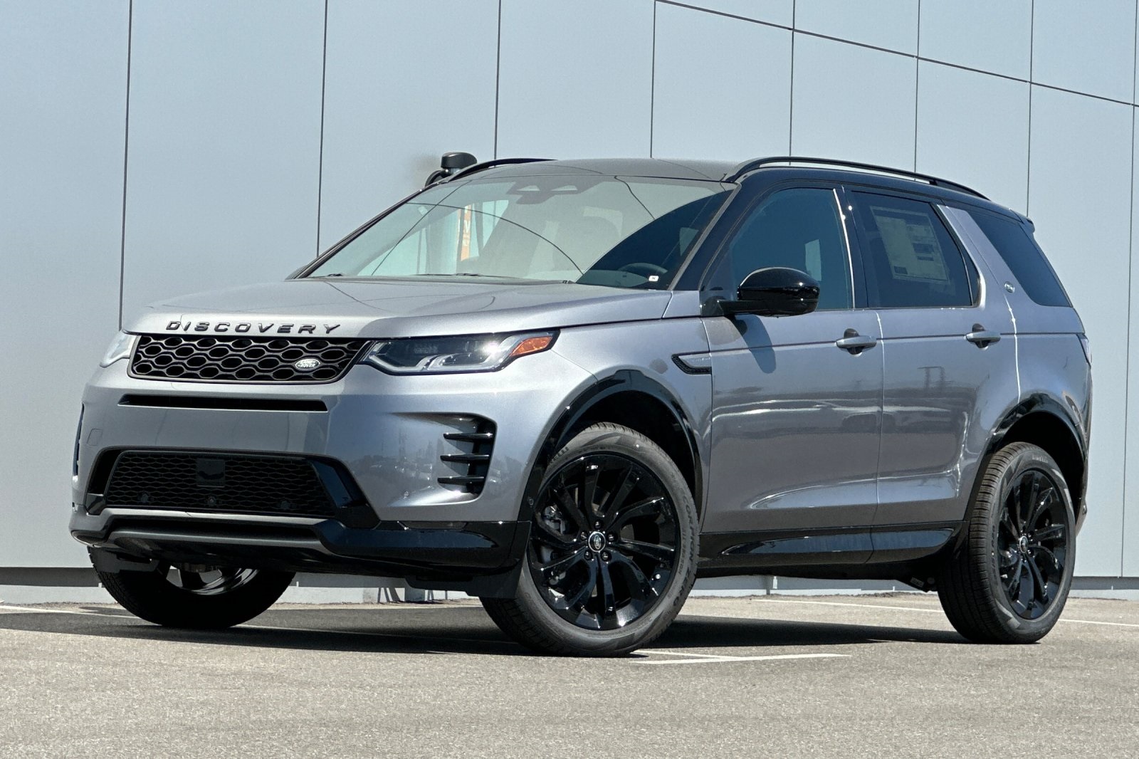 2025 Land Rover Discovery Sport