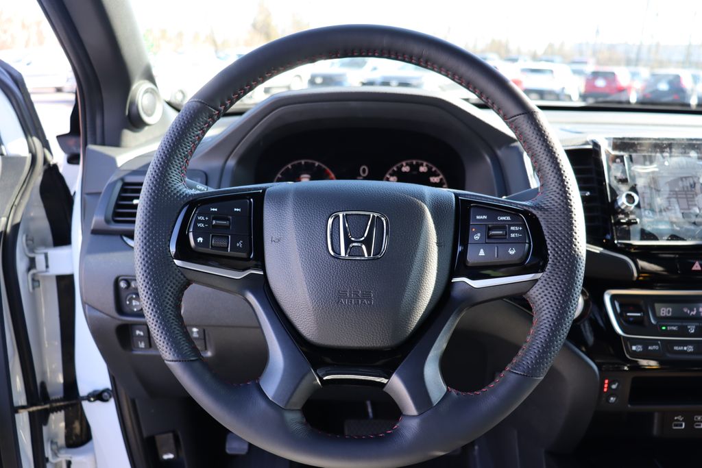 2026 Honda Ridgeline Black Edition photo 27