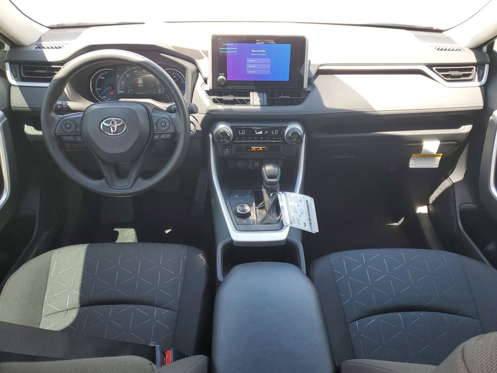 2025 Toyota RAV4 Hybrid XLE photo 13